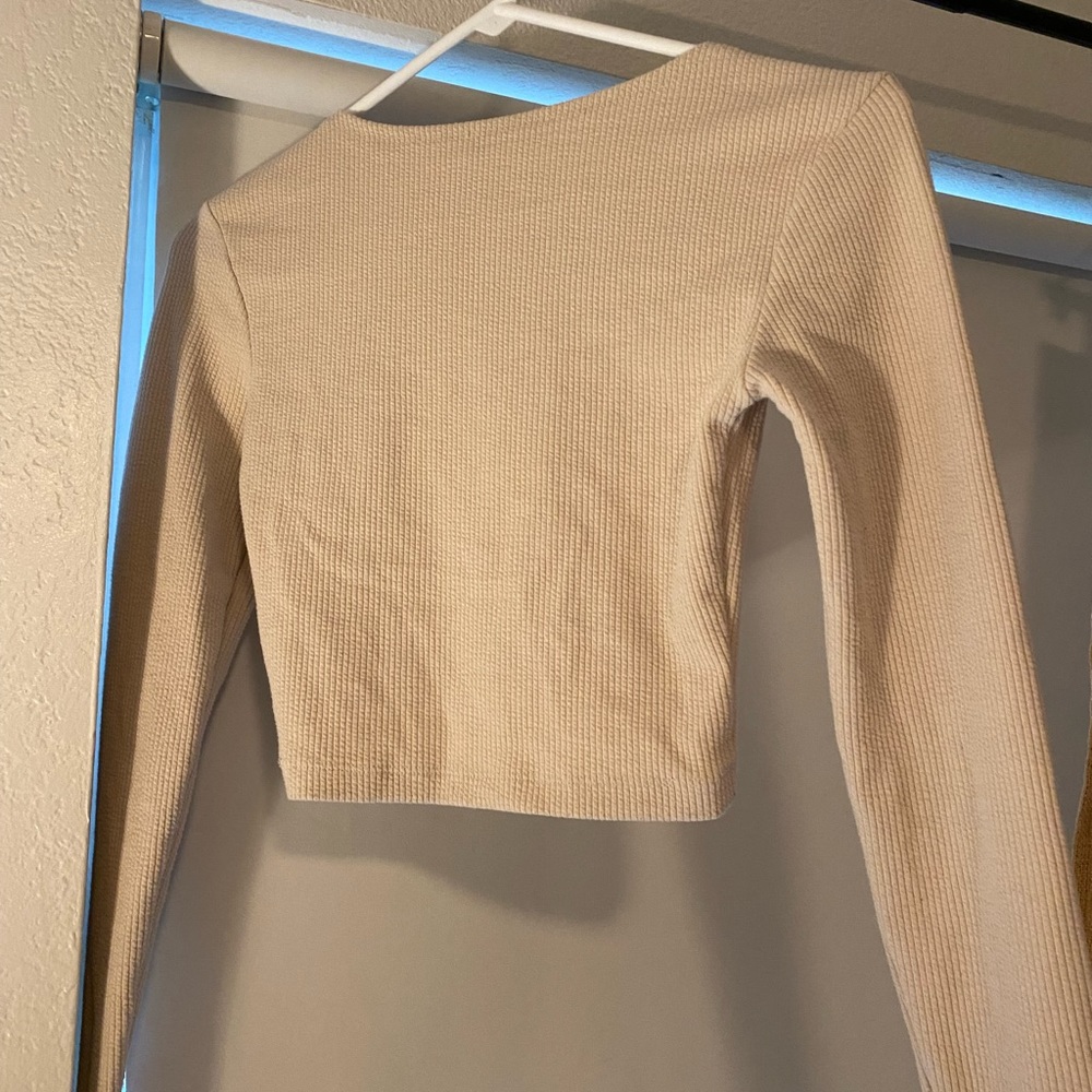 Long sleeve top